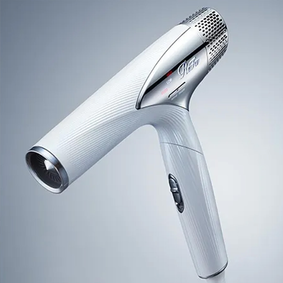 大浴場に２機種の高性能なドライヤー導入