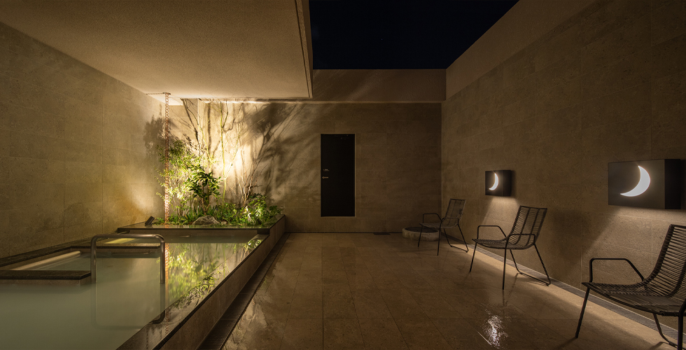 ⼤浴場「⽉の湯」